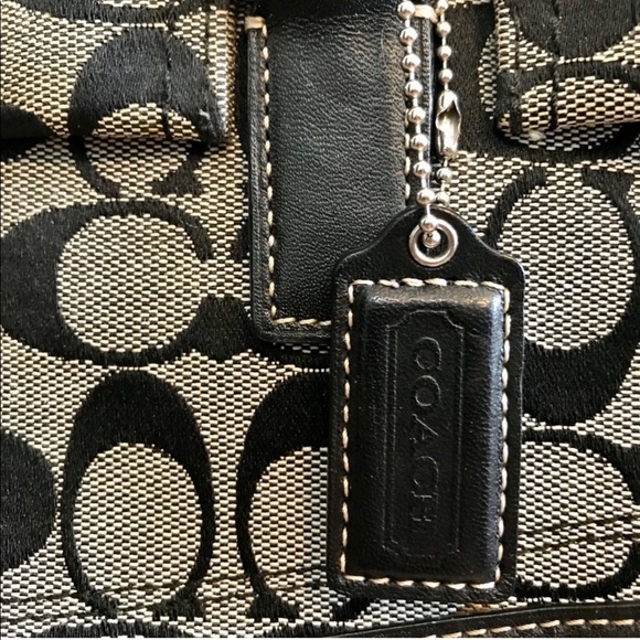 Authentic Coach Handbag - Picture 3 of 12